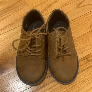 Tan color Toddler boy dress shoes SIZE 10